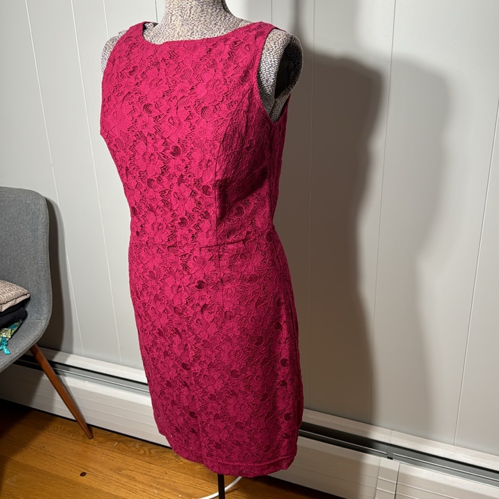 Banana Republic NWT Womens 8 Maroon Lace Overlay Sheath Sleeveless Dress